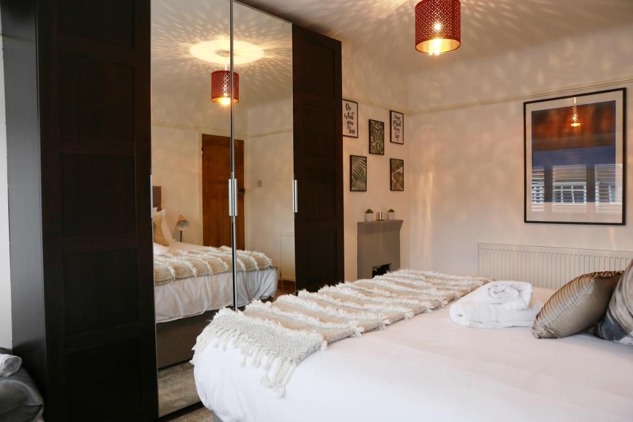 Lions Den - Zoo Accommodation צ'סטר מראה חיצוני תמונה