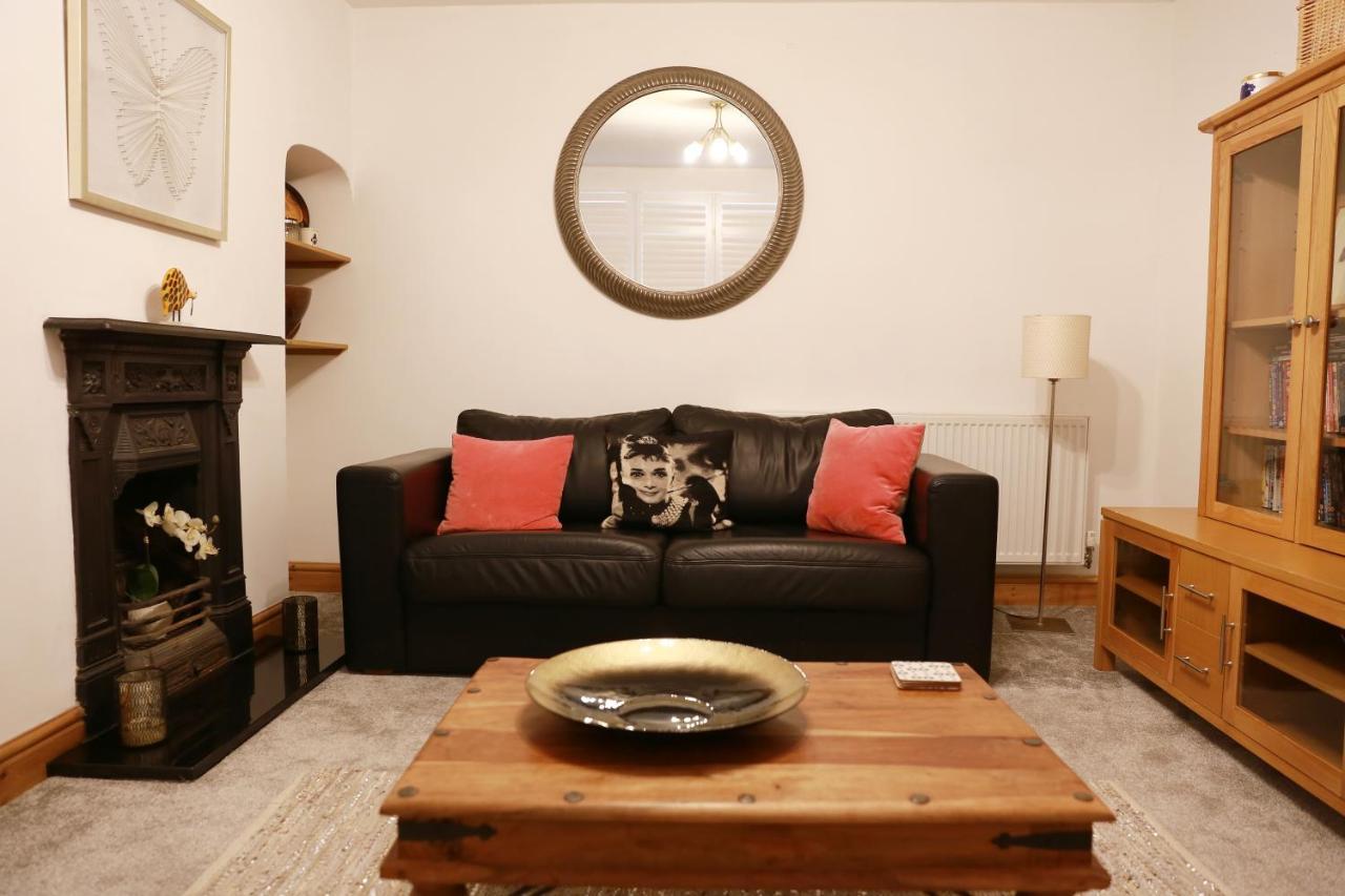 Lions Den - Zoo Accommodation צ'סטר מראה חיצוני תמונה